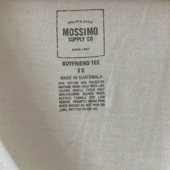 White Tee Women’s Small - Picture 2 of 2